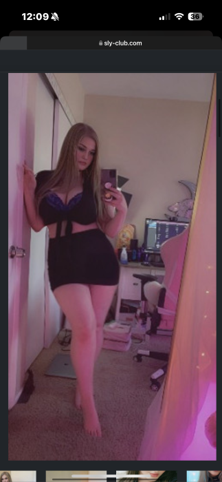 Holiday Girl